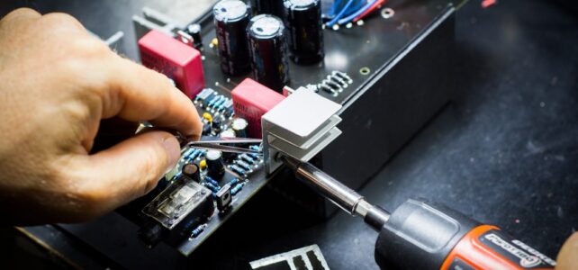 Professionel iPhone Reparation i Køge hos MobileTec